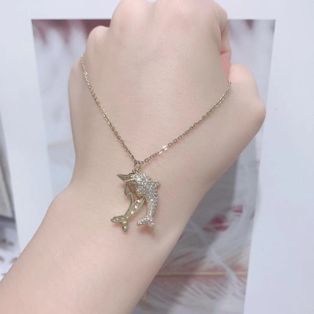 perhiasan kalung titanium anti karat