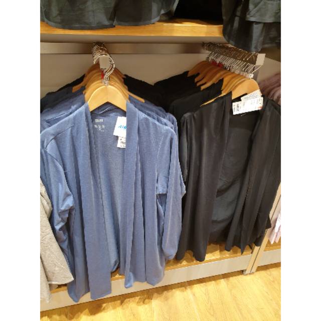 Cardigan airism uniqlo