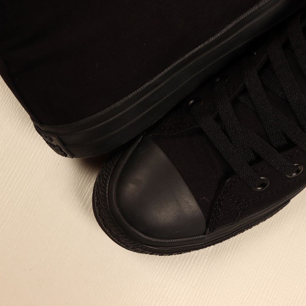 Converse Chuck Tailor CT ll Hi All Black