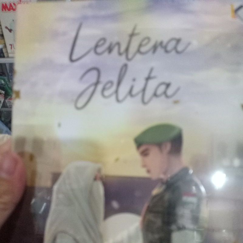 BEST SELLER LENTERA JELITA NOVEL