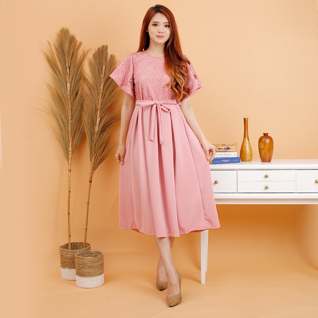 Fashion wanita #4193 , Medium dres scuba import kombinasi tile bordir gliter mutiara