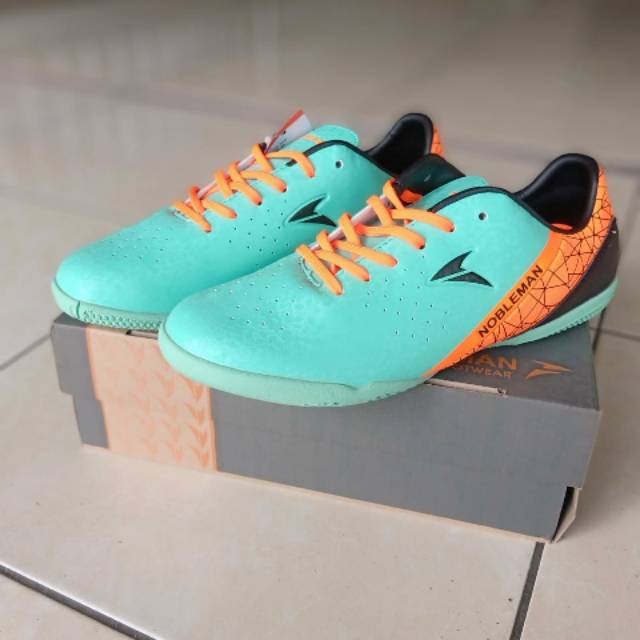 Sepatu futsal nobleman murah original