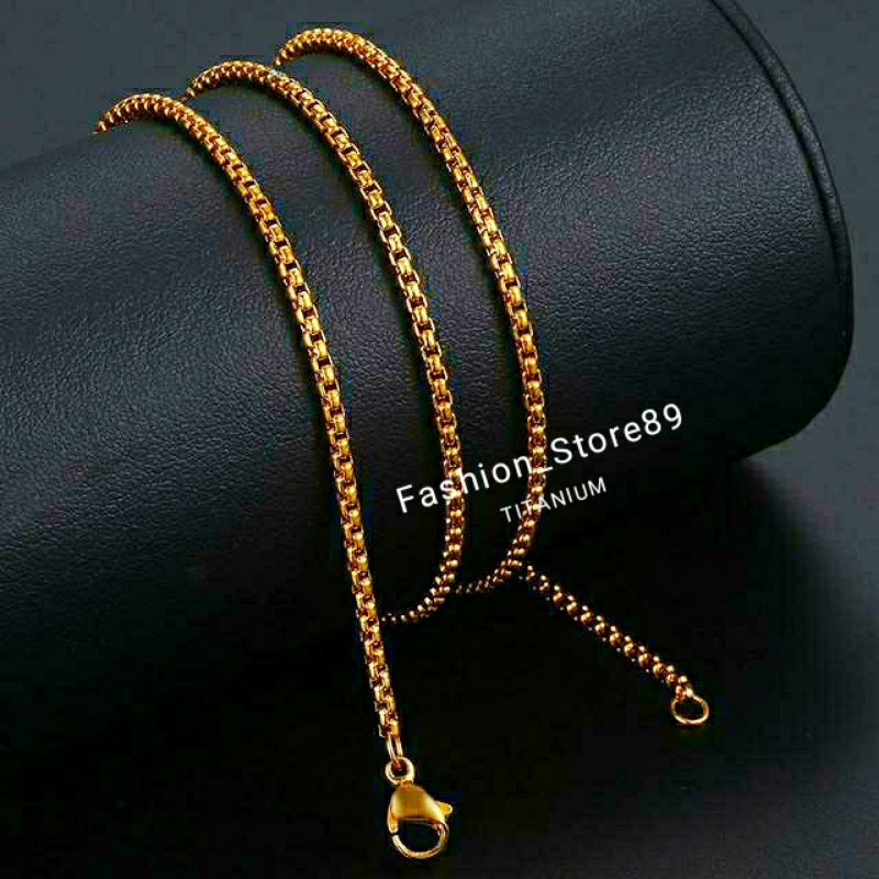 Kalung Holo Titanium fashion Wanita Pria antikarat Bestquality Silver Hitam Gold