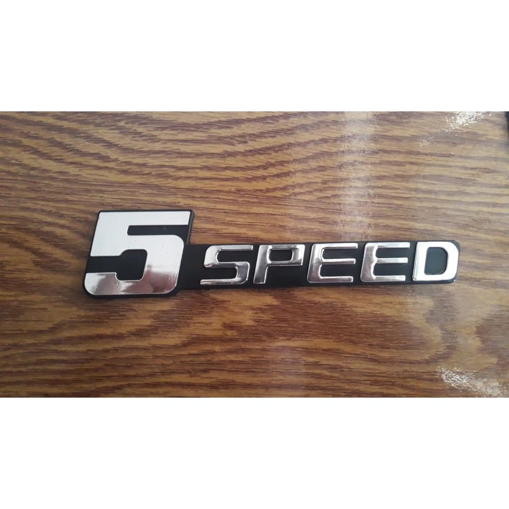 Emblem 5 Speed Daihatsu Taft F70