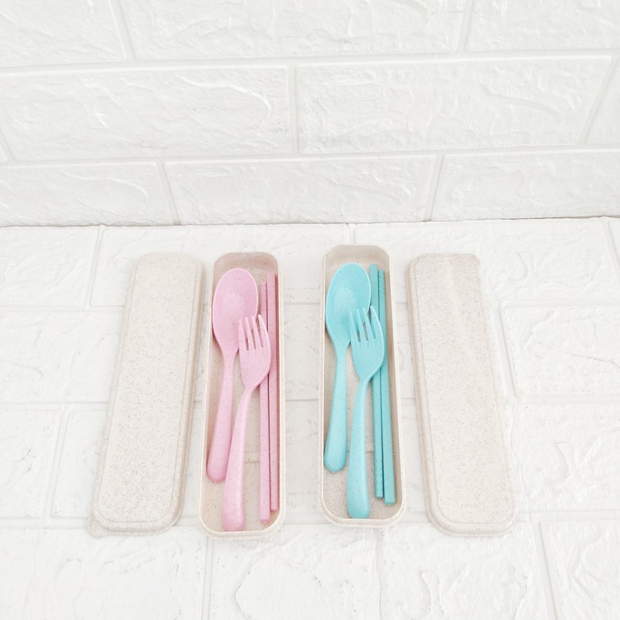 Alat Makan Sendok Garpu Sumpit Set Wheat Straw BPA Free Fleksibel Travel