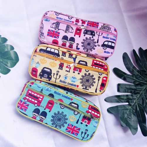

TEMPAT PENSIL / PENCIL CASE KARTUN MOTIF LONDON 004