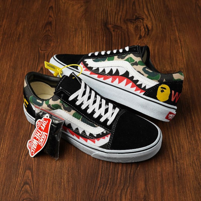 Sepatu Old Skool BAPE CAMO
