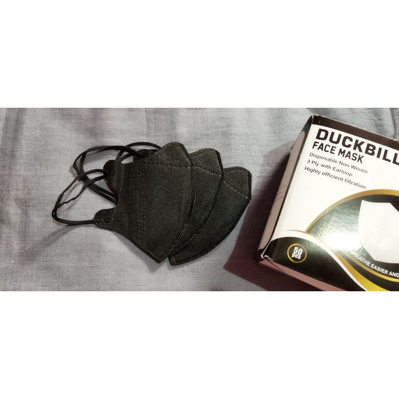 Masker duckbill hitam garis satuan
