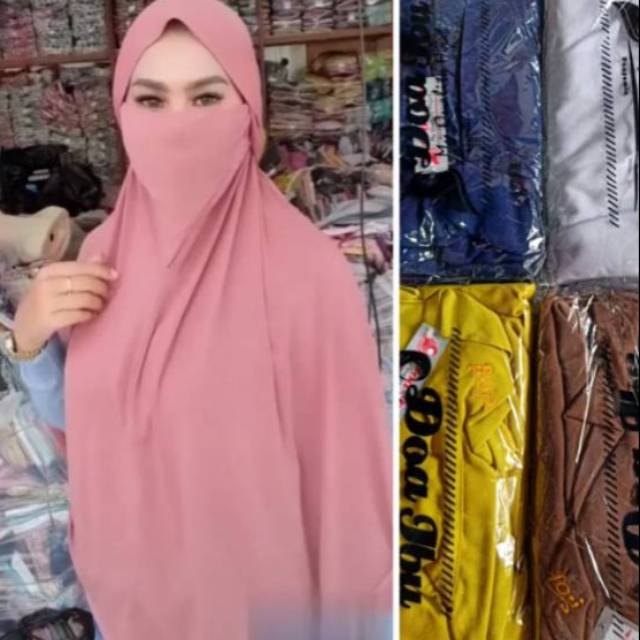 Jilbab anticorona Doa ibu
