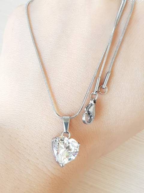Kalung Love Permata zircon Titanium Gold &amp; Silver Antikarat2