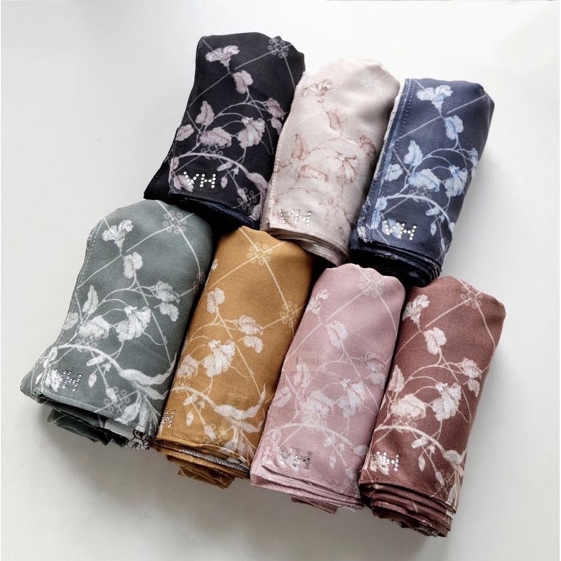 Kenanga Scarf Vanilla Hijab PRELOVED White