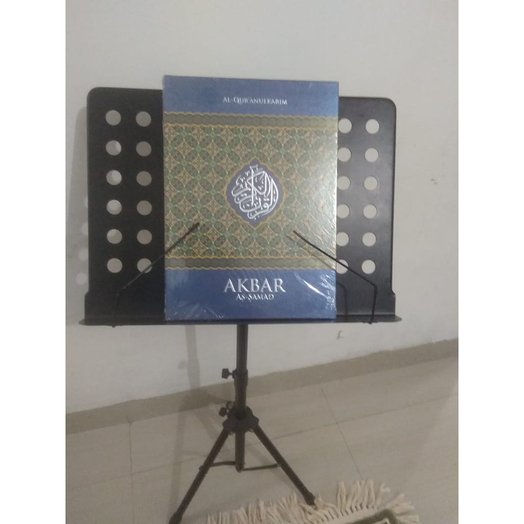 Al Quran Imam Shalat Tarawih Tahajud  AKBAR AS SAMAD ukuran  Jumbo besar beserta Stand Quran Meja st