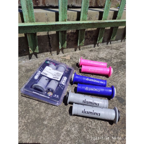 HANDGRIP / GRIP GAS / KARET GAS / SARUNG GAS DOMINO UNIVERSAL BIRU, ABU&quot; , PINK