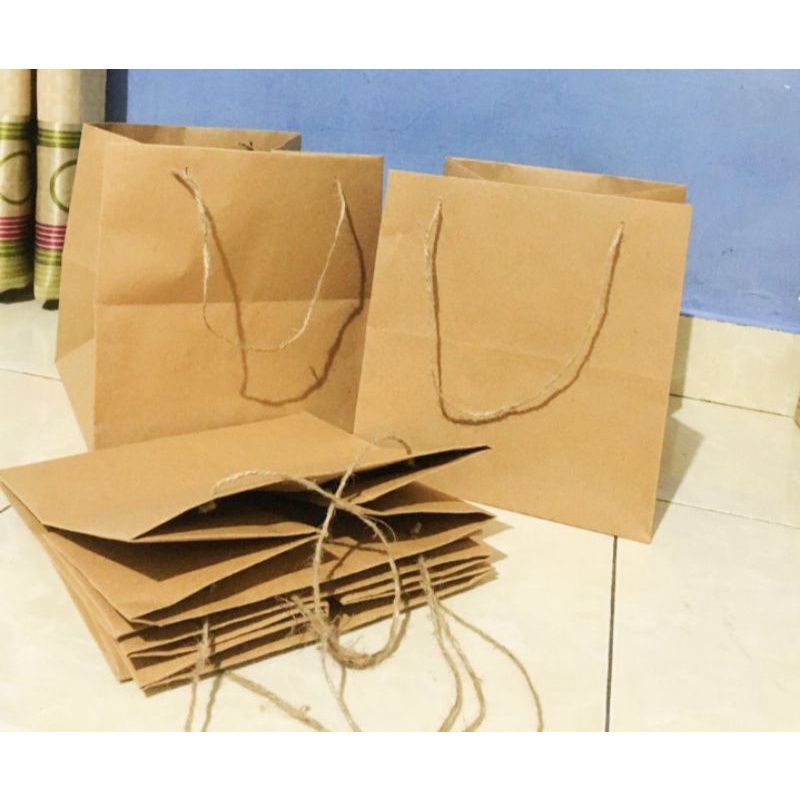 

paperbag nasi box/ snack/cake box (satuan)