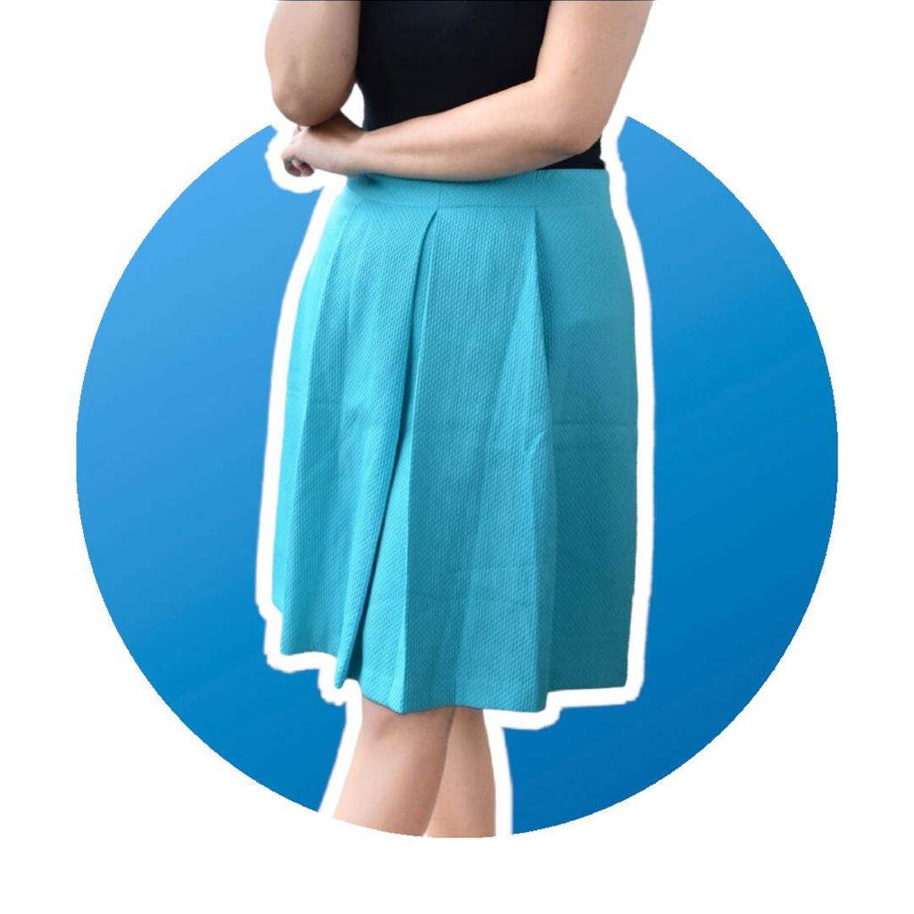 Worthington Rok Pendek Wanita Polos Warna Tosca Biru Muda Lipit Depan Bahan Polyester