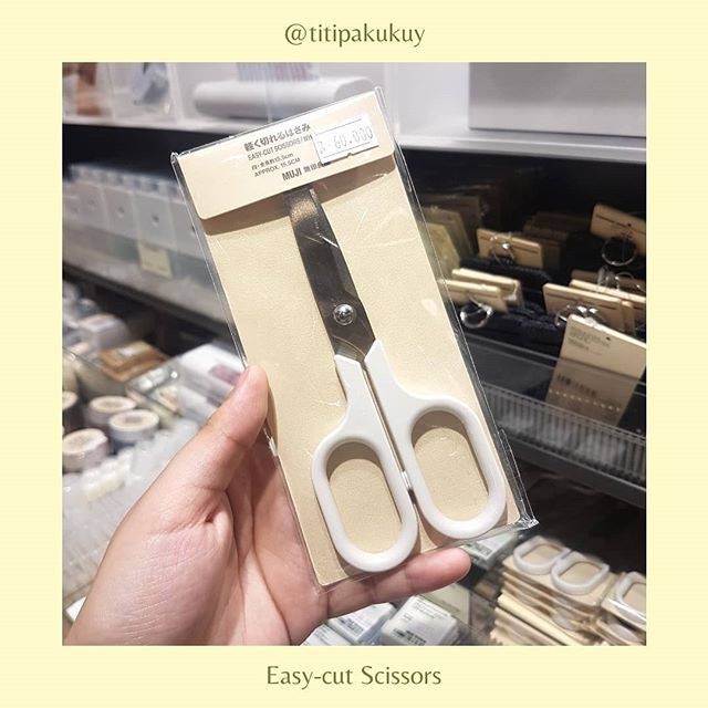 

Gunting MUJI (Easy-cut Scissors)