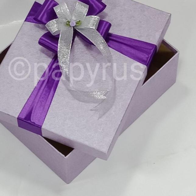 

✱ PAPYRUS 20x25 Tinggi 10cm Kotak Kado Gift Box Hadiah KOTA KADO ➦