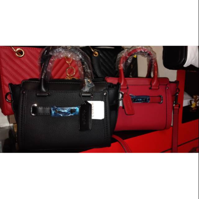 Tas branded coach swagger platinum