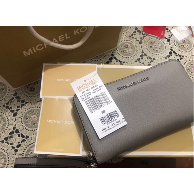 Dompet Michael Kors