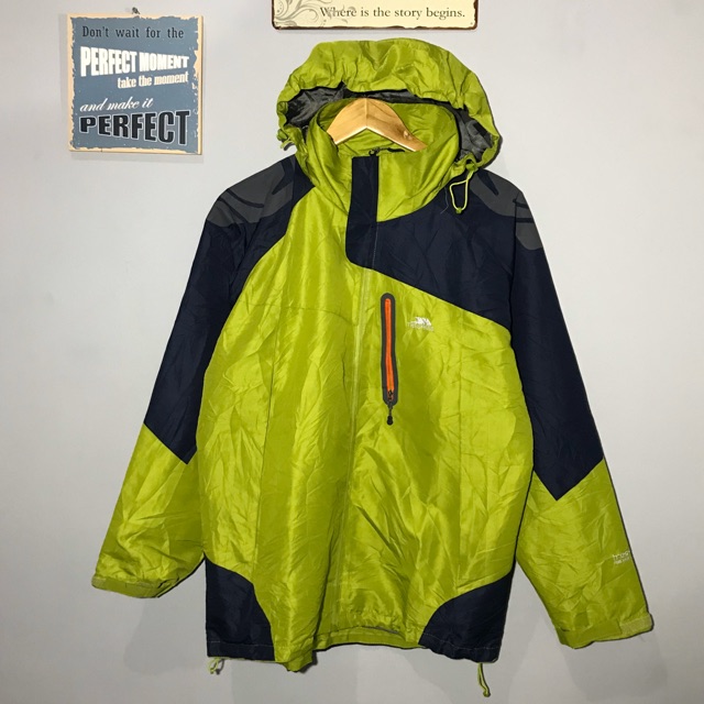 Trespass jaket outdoor jaket gunung jaket water resistance jaket anti air green hijau