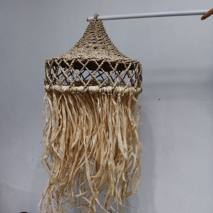 Helnan_Store Lampion Seagrass Mix Serat Gajih / Seagrass Mix Gajih Fiber Lantern