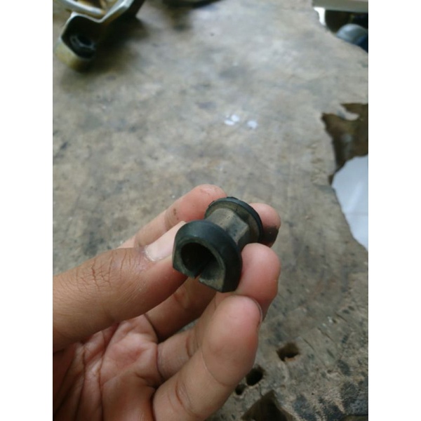 Karet Klem Selang Rem Depan Motor Vega R Jupiter Supra Fit Karisma Kirana Original Bekas Second 2nd