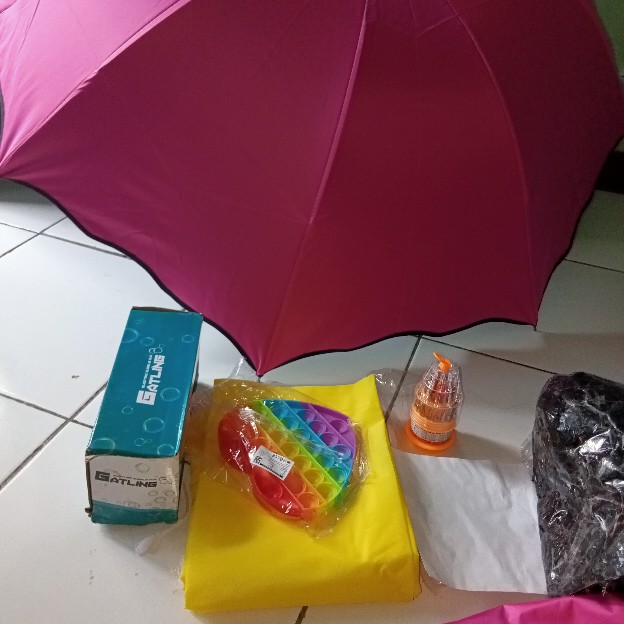 Payung Lipat 3d Magic 2 Musim Umbrella Hujan Panas Motif Kena Air