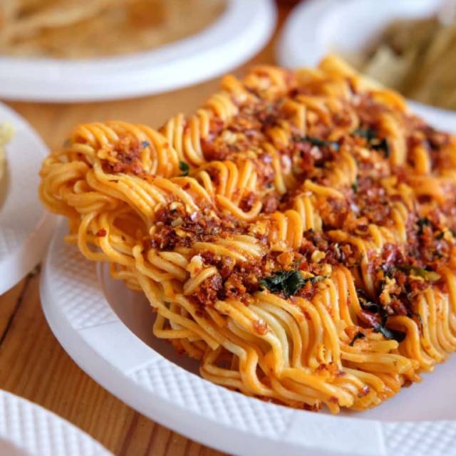 

150 gr MI KRIBO Renyah Rasa Pedes Asin Gurih