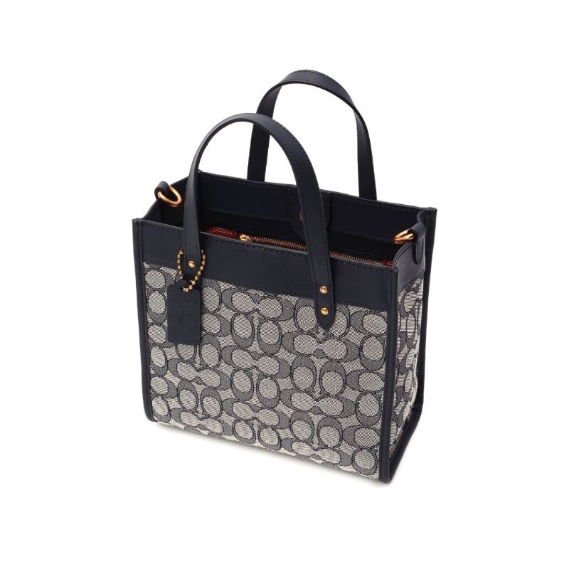 Coach Field Tote 22 In Signature Jacquard (C3865)