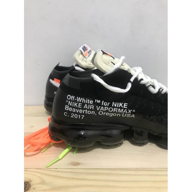 NIKE VAPOURMAX OFF WHITE