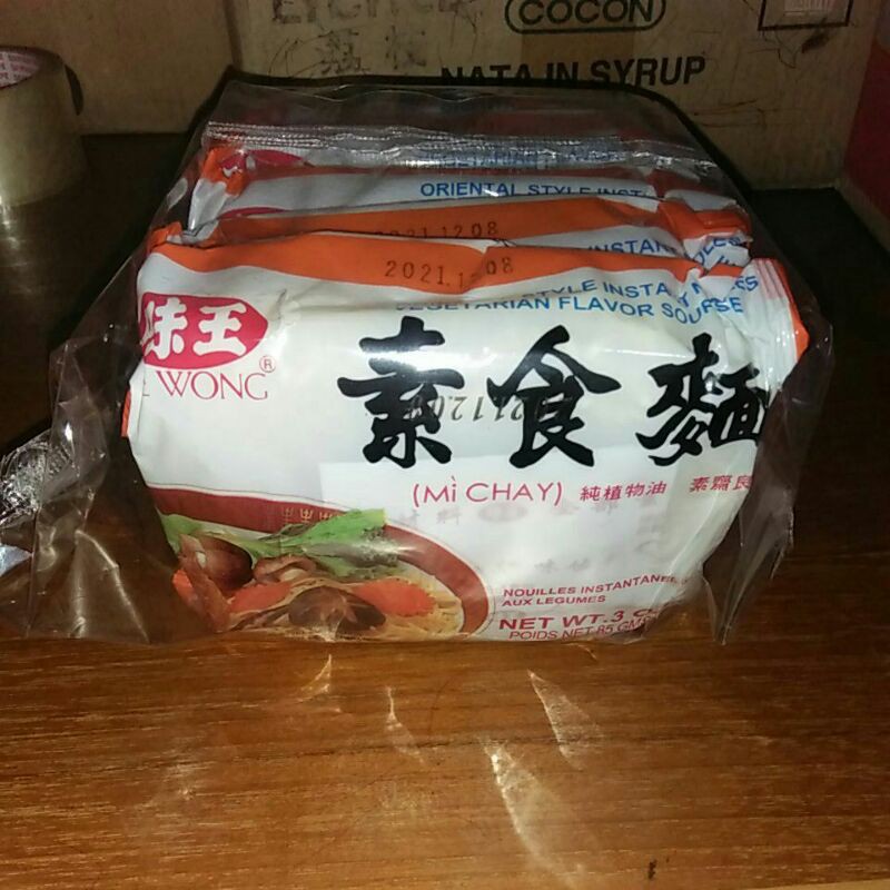 

MIE CHAY VEGETARIAN VE WONG