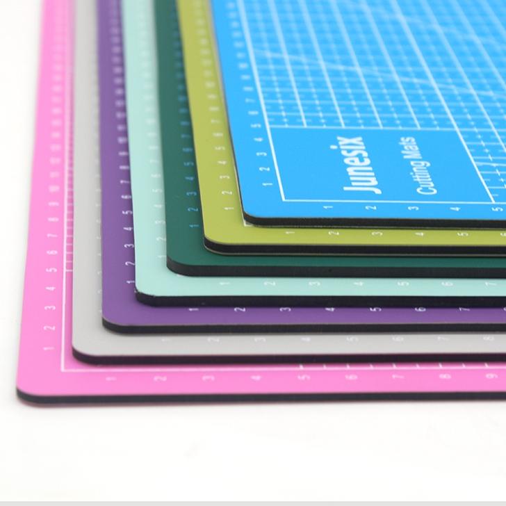 

Miliki - Alas Potong Ukuran A3 /A4 PVC Cutting Mat Cutting Pad Board Alat DIY Double Size ,