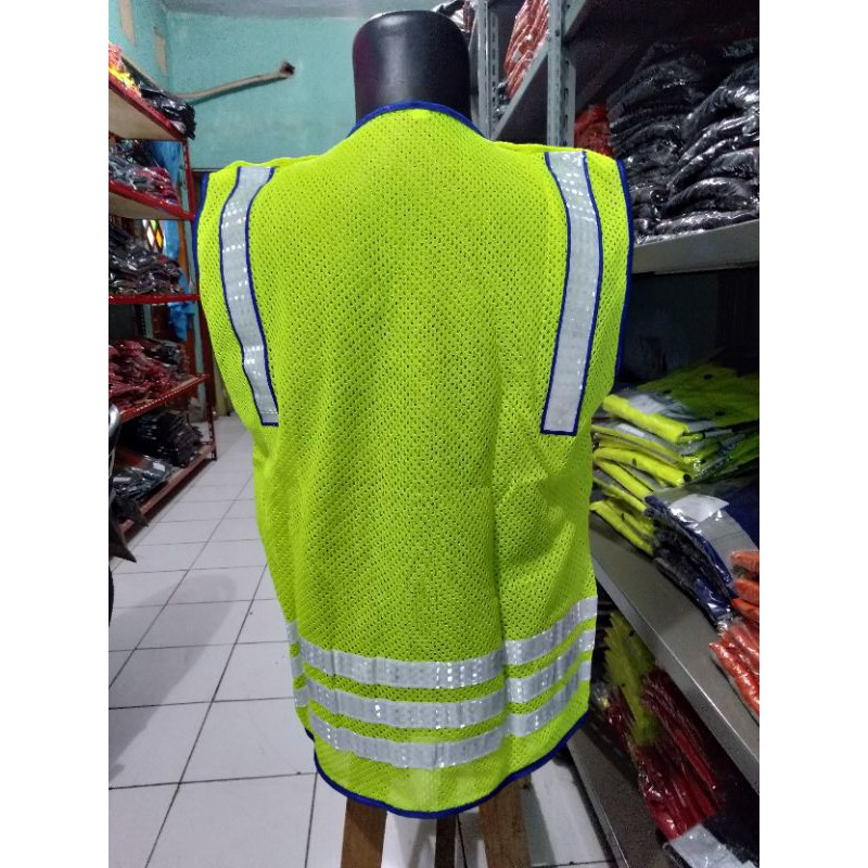 ROMPI SAFETY FREE LOGO K3 HIJAU STABILO BAHNA6JARING DOBLE TEBAL SCOTLIGHT MENYALA