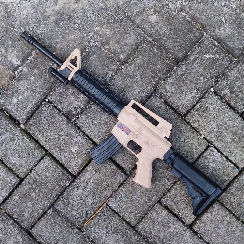 MAINAN ANAK REPLIKA PLASTIK D'COBRA M15 WARNA TAN