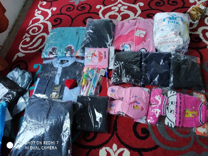 Kotak Love Perhiasan