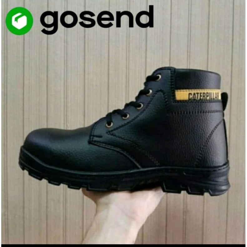 Sepatu pria Sepatu Safety Boots Ujung Besi Fashion Pria Bikers Turing tiga warna hitam coklat tua