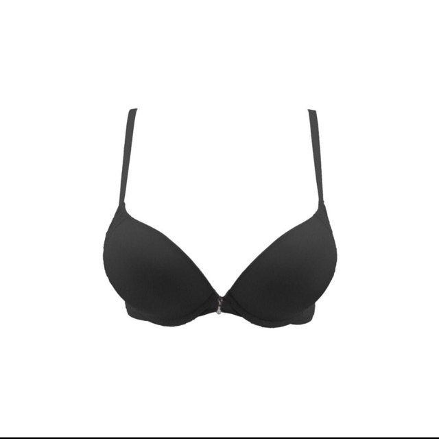 Wacoal sexy looo bra passionate B70 B32 warna hitam dengan cup 3/4 memberikan cleavage super sexy