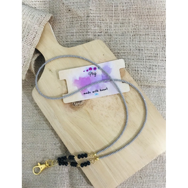 

simple amelie lanyard ID