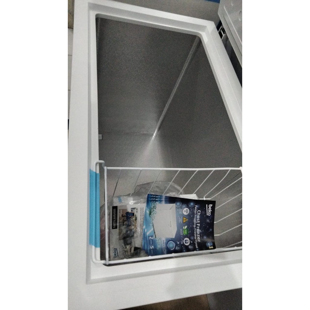 CHEST FREEZER BEKO CF 200 WD 200 liter