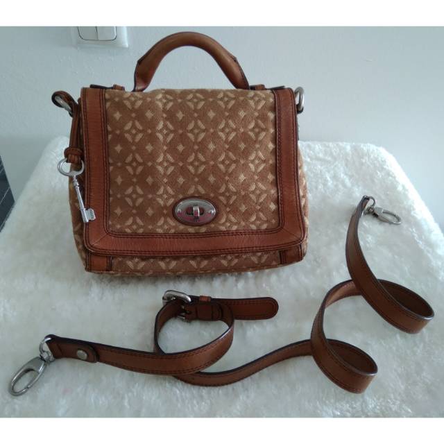 Fossil Maddox Signature Pecan Messenger Flap ( Preloved )