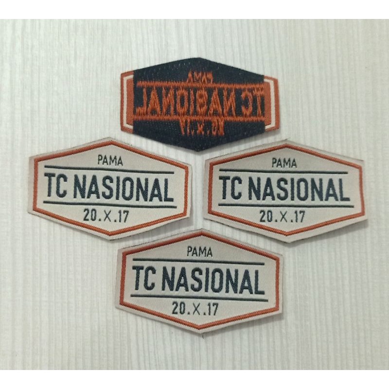 merek pakaian,label merek custom,label baju rajut,label baju custom cutting ukuran 4 x 6cm