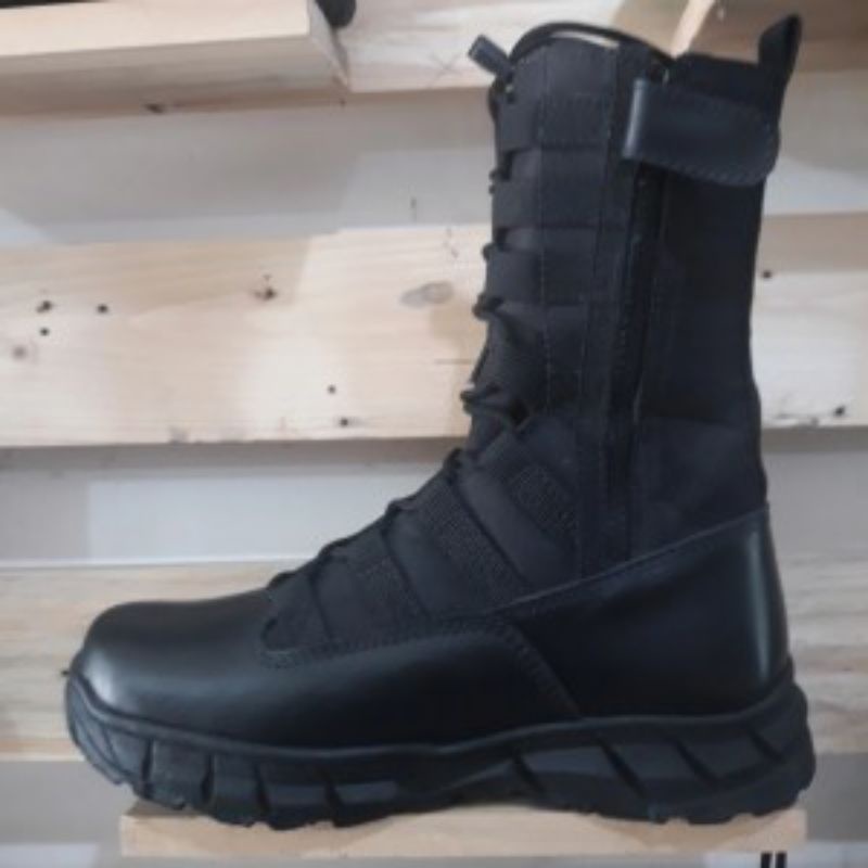 sepatu pdl nike produk lokal