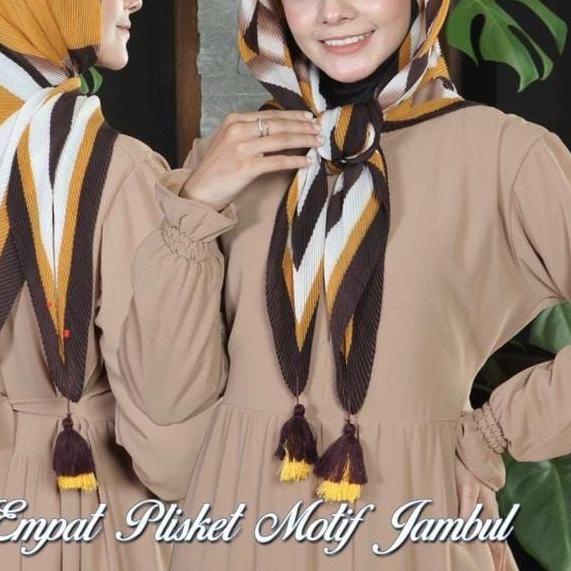 PLISKET BANDUL Jilbab Voal Segi Empat Motif Pompom Pleated Voal Motif A Kerudung Segi Empat Motif Pl