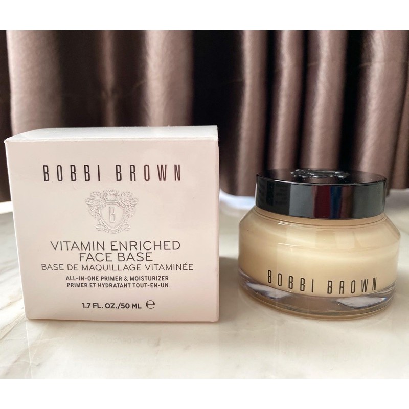 Bobbi Brown Vitamin Enriched Face Base