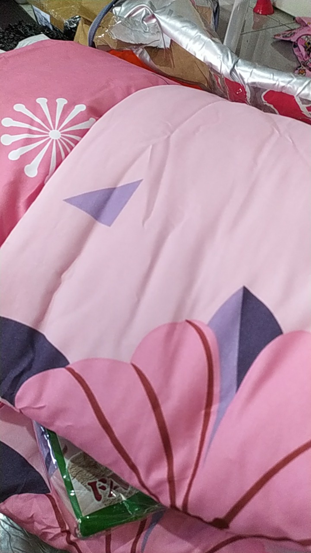 Signature Bed Cover Fata Signature Ukuran Queen.160 X200 Dan Ukuran King.180x200