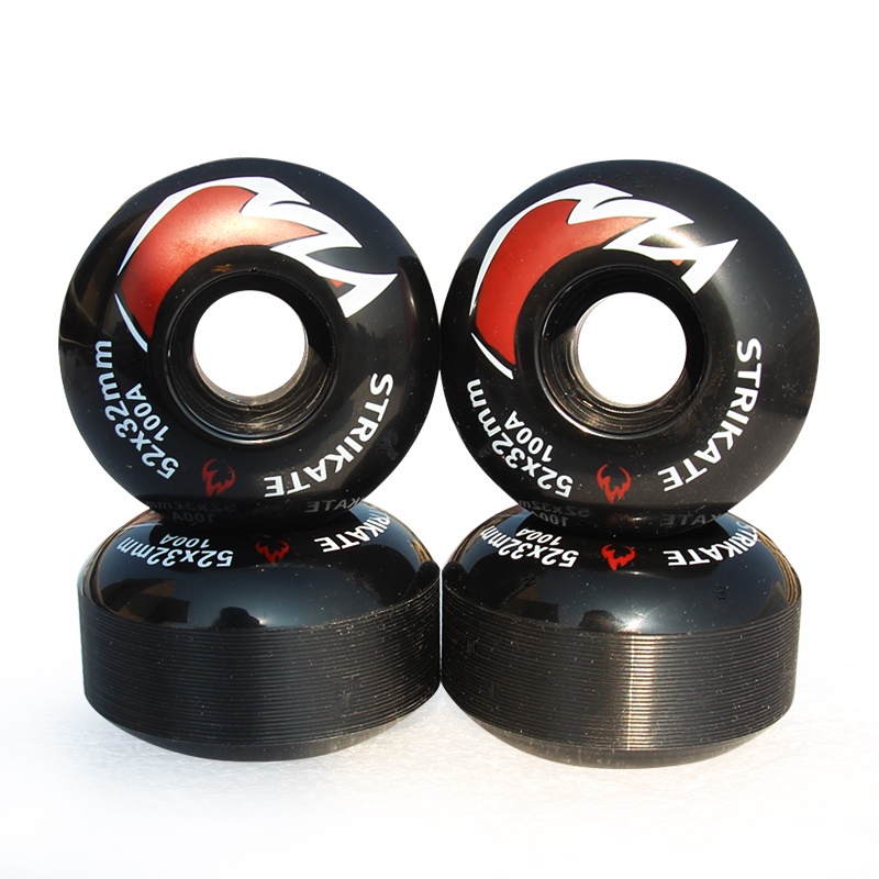 4pcs Roda Skateboard Bahan PU Warna Hitam Ukuran 52mm X 30mm 100A Dengan 8Pcs Bearing