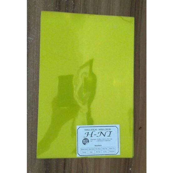 Plastik Mika Film Jilid Ukuran F4 ( Folio ) kuning 40 lembar
