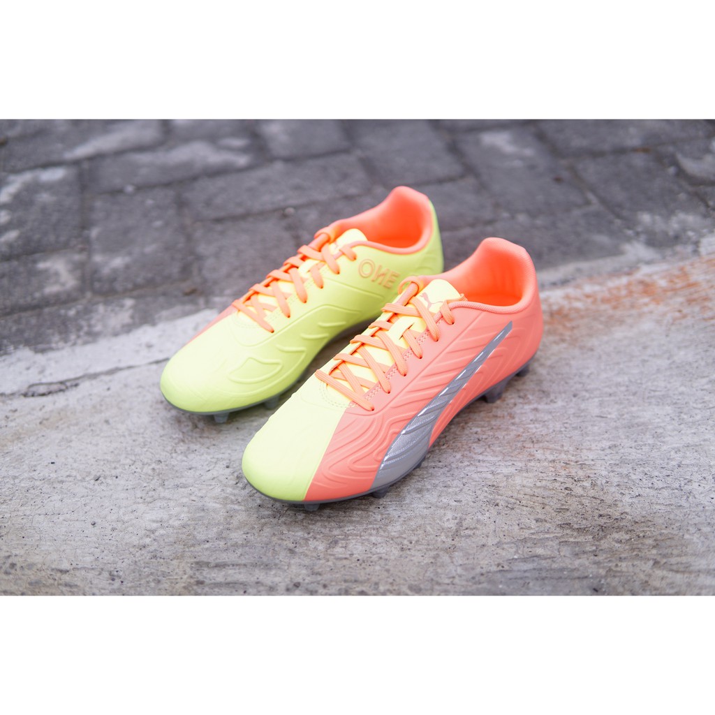 Sepatu Bola Puma One 20.4 OSG FG - Peach  Original | Puma One