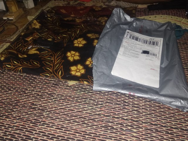 Maura Couple - Sania Ruffle Batik Couple Ori Ndoro Jowi Dnt Garansi Termurah Shopee - Shopashop Solo