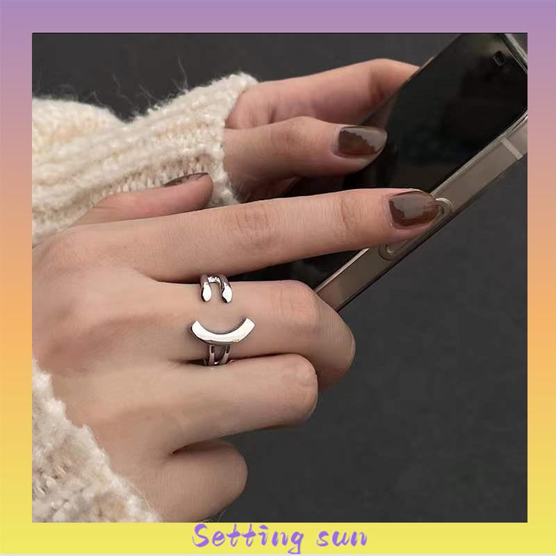 Cincin Model Terbuka Adjustable Desain Smiling Face Warna Silver Untuk Wanita TN